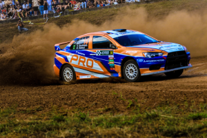 Brasileiros defendem liderança do Sul-americano de Rally em prova no Paraguai