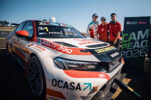 Leonel Pernía é campeão e Pedro Cardoso vence a corrida no Velocitta