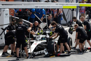 Budkowski substitui Lowdon no comando da Cadillac na Fórmula 1