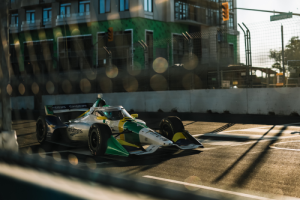 Caio Collet termina GP de Markham da Indycar em 19° lugar
