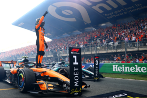 Lando Norris vence em Zandvoort e fecha GP da Holanda com dobradinha da Mercedes no pódio