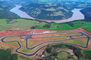 NASCAR Brasil prestigia apresentação do novo autódromo de Chapecó