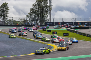 Após giro europeu, Porsche Cup volta a Interlagos e põe freios à prova sob oscilação de temperatura, previsão de chuva e recorde de pilotos