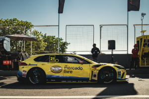 Mercado Livre Racing faz a pole position da Stock Car em Curvelo com Cesar Ramos
