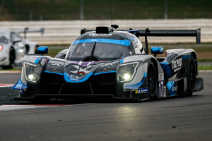 Carro de Alexander Jacoby é pole em Silverstone e pode ser campeão da ELMS