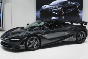 McLaren São Paulo recebe a única unidade do 750S Le Mans destinada ao Brasil