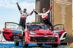 Elfyn Evans conquista o título mundial após erro de Solberg a 300 metros da chegada