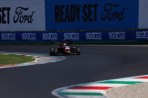 Pedro Lima precisa de dois pits em Monza na primeira bateria da Euro F4