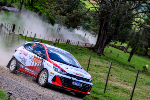 Evandro Carbonera e Jean Klein comemoram vitória em casa e vice-campeonato do Brasileiro de Rally