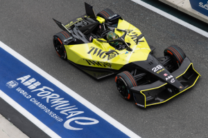 Felipe Drugovich disputa o E-Prix de Madrid da Fórmula E no Autódromo de Jarama, o mais longo da temporada