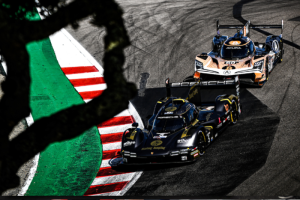 Porsche vence na última volta em Laguna Seca após manobra decisiva de Heinrich