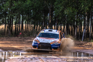 Brasileiros vão ao pódio no Paraguai e amplia liderança do Sul-americano de Rally