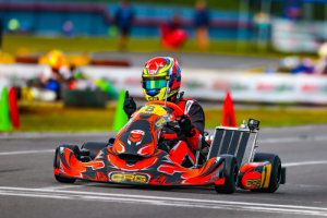 Raphael Gebara venceu em Interlagos e mantém liderança em duas categorias na Copa São Paulo Light de Kart