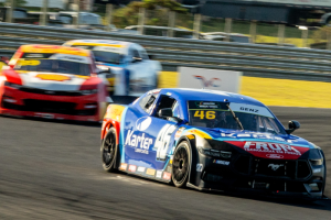 Vitor Genz vence a Corrida 1 da NASCAR Brasil no Velocitta